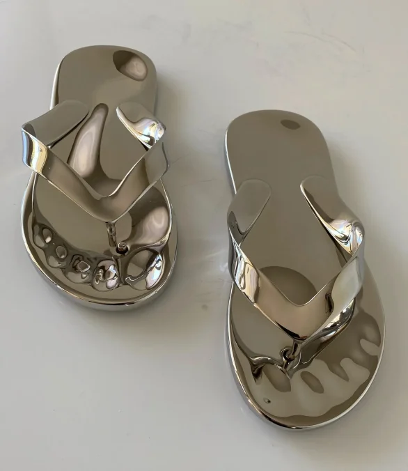 Stainless Steel Jandals Sculpture 010