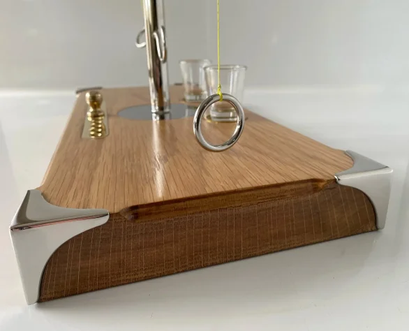 Stainless Steel Swing To Winn Sculpture 001