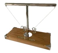 Stainless Steel Swing To Winn Sculpture 007