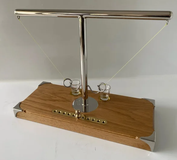 Stainless Steel Swing To Winn Sculpture 007